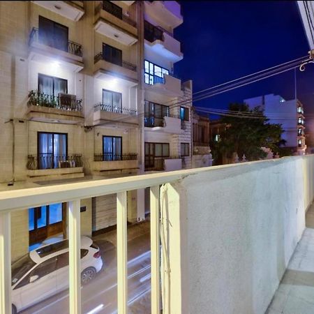 Modern 3 Bed & 2 Bth Apt Sliema Exteriör bild